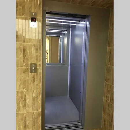 Apartamento Sunny Beach 1-Bdrm Apt In Vip Zone Apartments *