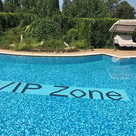 Διαμέρισμα Sunny Beach 1-Bdrm Apt In Vip Zone Apartments Σάνι Μπιτς